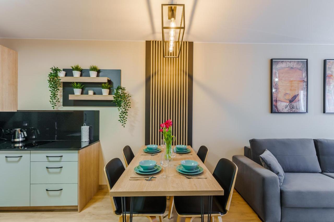 Апартаменти Perlowa Przystan Rent - Classic Gold & Silver Колобжег Екстер'єр фото