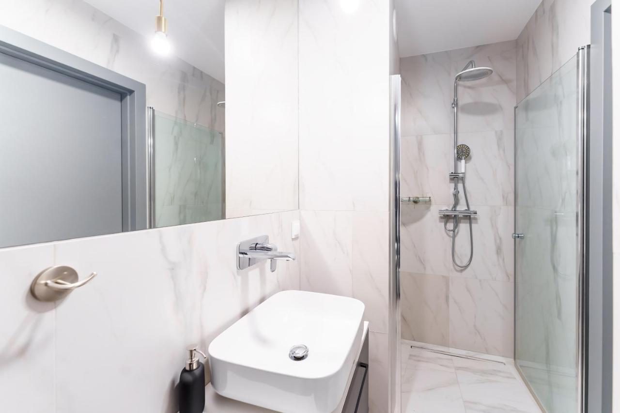 Апартаменти Perlowa Przystan Rent - Classic Gold & Silver Колобжег Екстер'єр фото